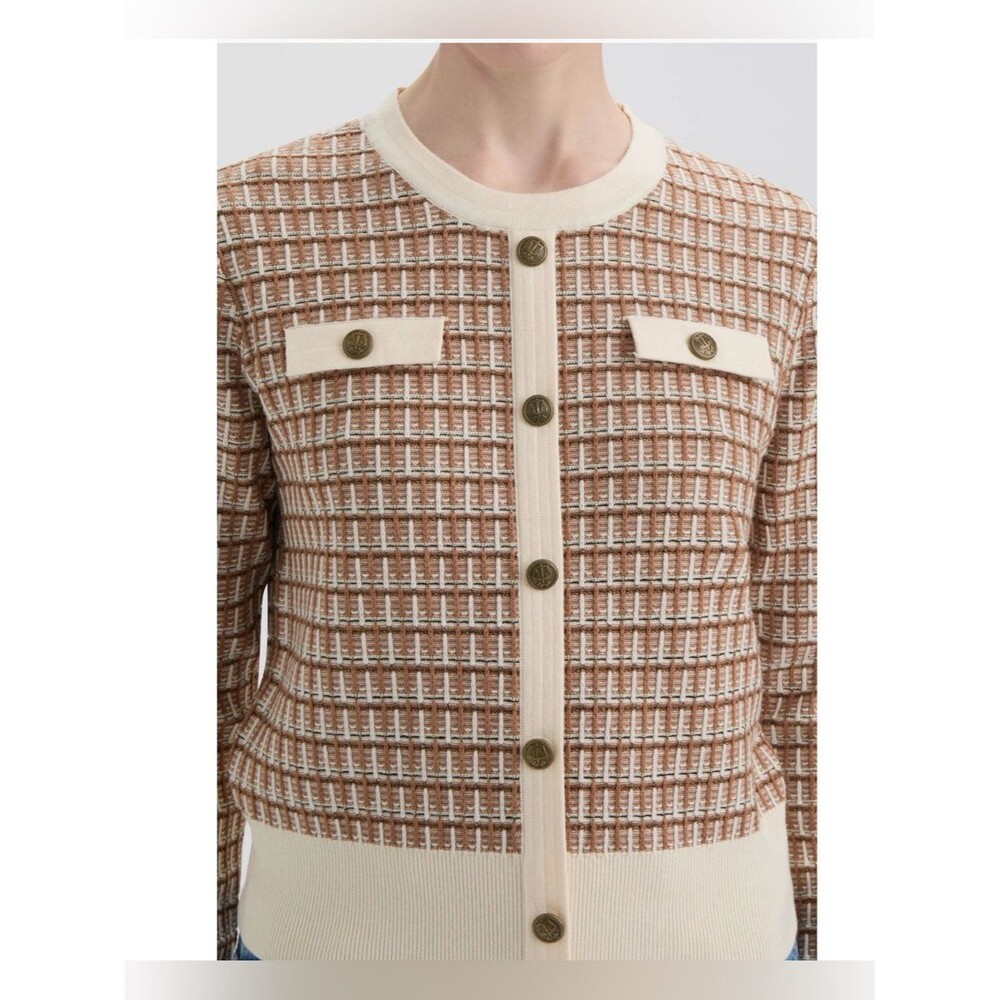 Hunter French Ribbed-Hem Button-Front Sweater - Picture 6 of 13